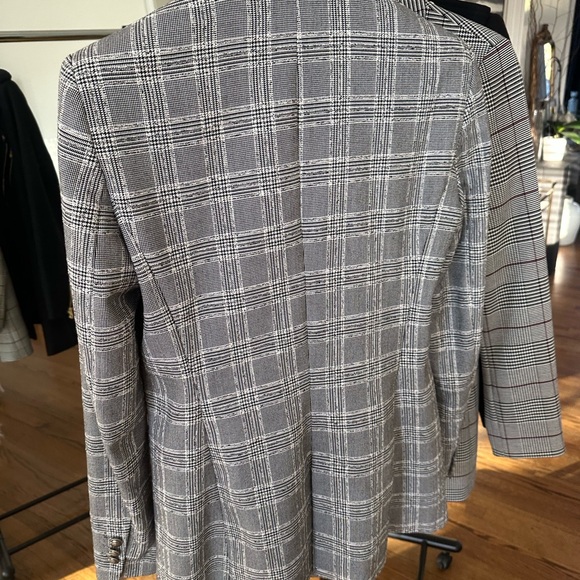 Zara size M grey and white plaid double breasted blazer - Picture 4 of 4
